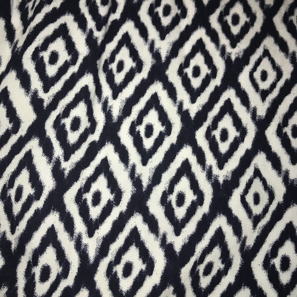 Navy blue / white tribal pattern shirt - Picture 2 of 2